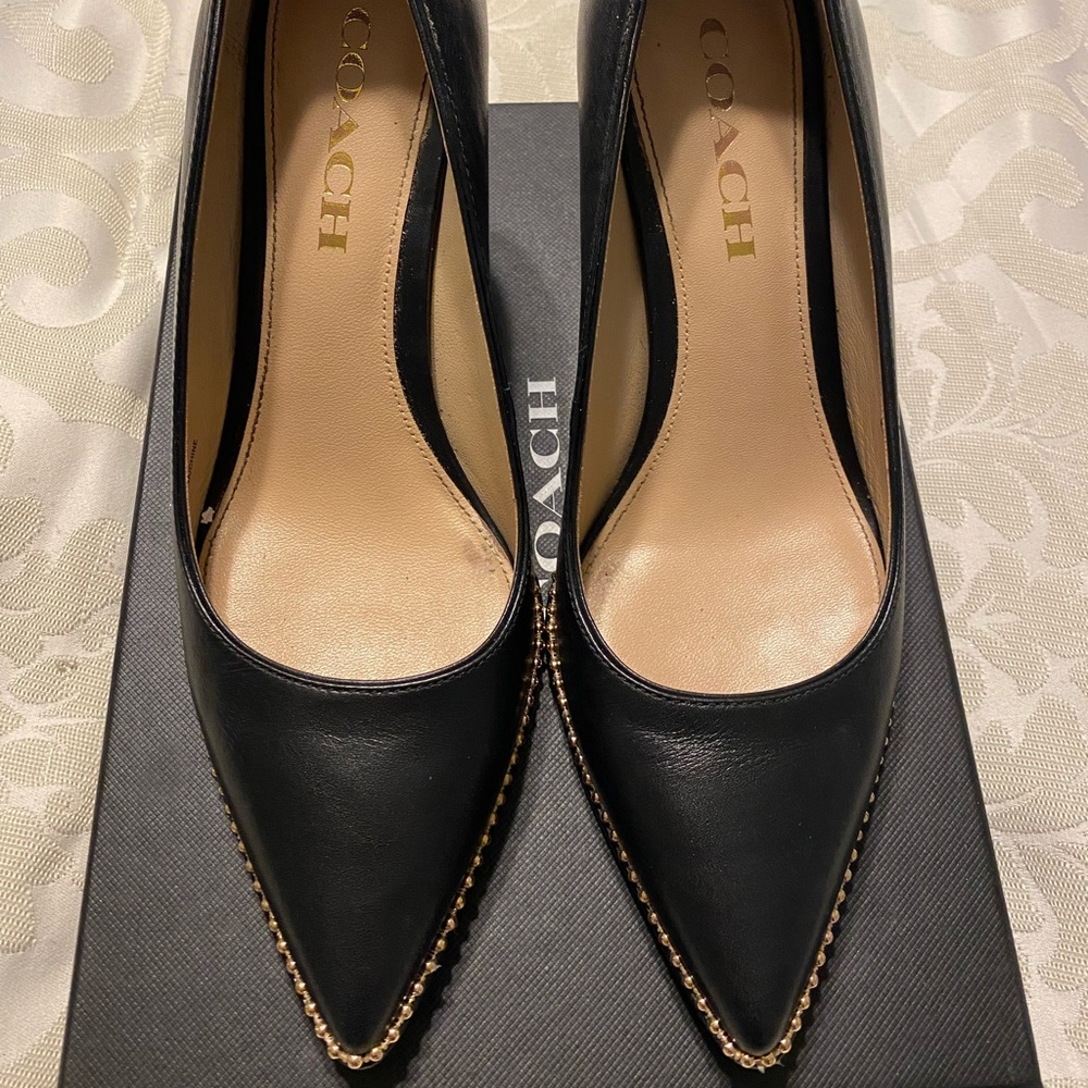Coach smith bead chain pump, black, size 6.5 with original box
